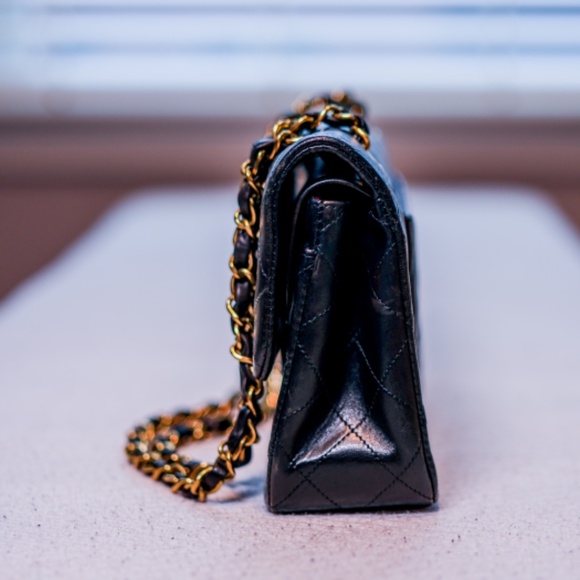 Chanel 1994 Lambskin Small Double Flap in black with 24k gold hardware! - Picture 6 of 14